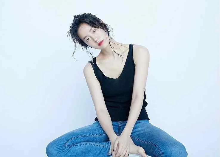 Han Ji Min - han-ji-min-sexy-30.webp